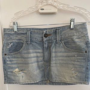 Abercrombie denim skirt size 27